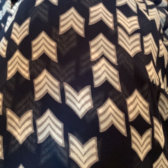 a.n.a Long sleeve Blue & White Blouse Size L #015 - Picture 8 of 11